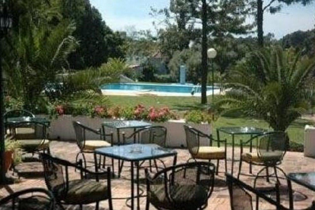 Hotel Artola Golf Marbella Buitenkant foto